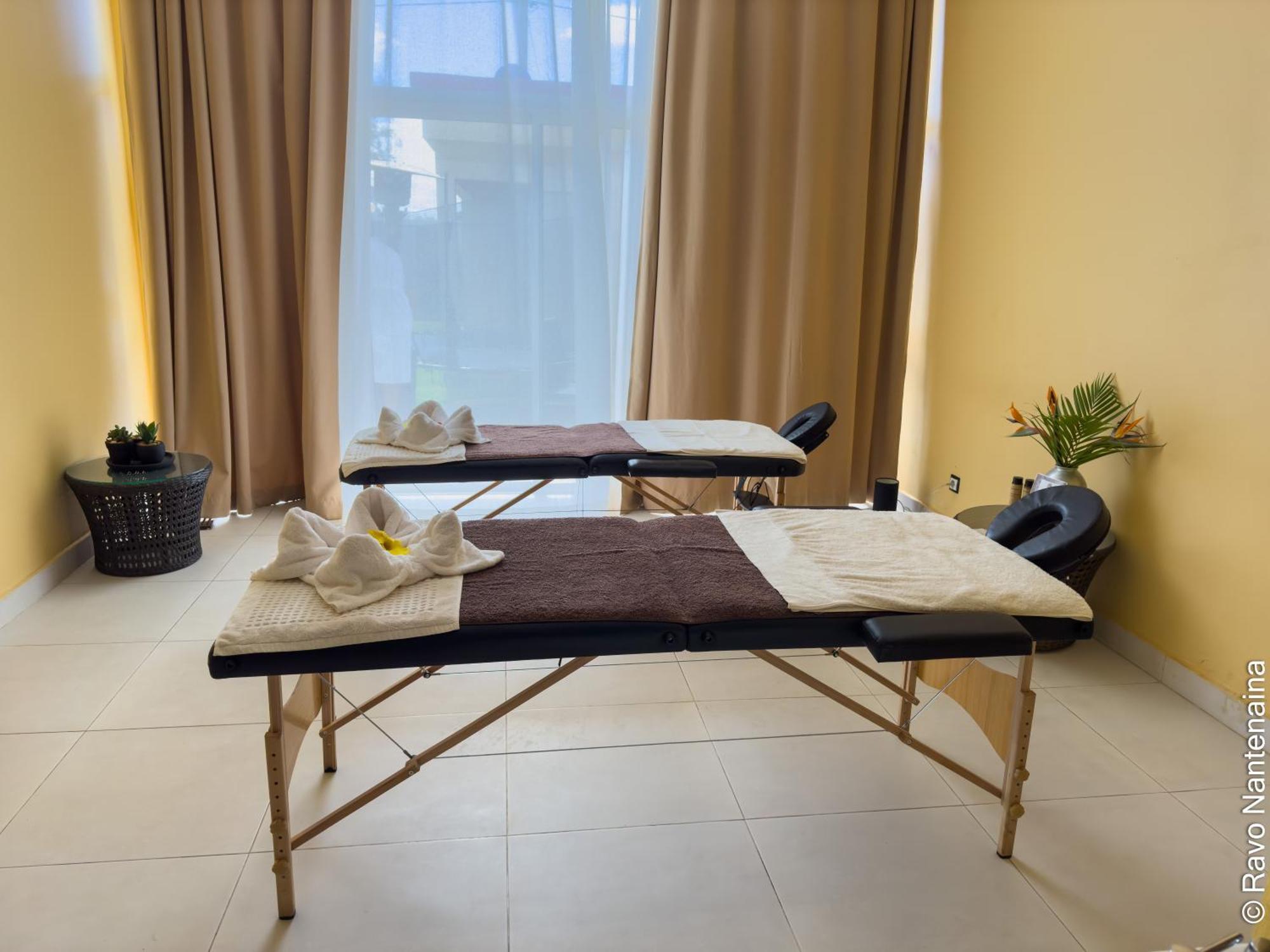 Hotel Menabe'L Antsirabe Εξωτερικό φωτογραφία