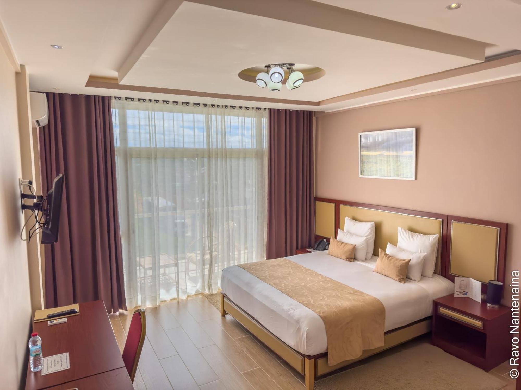Hotel Menabe'L Antsirabe Εξωτερικό φωτογραφία